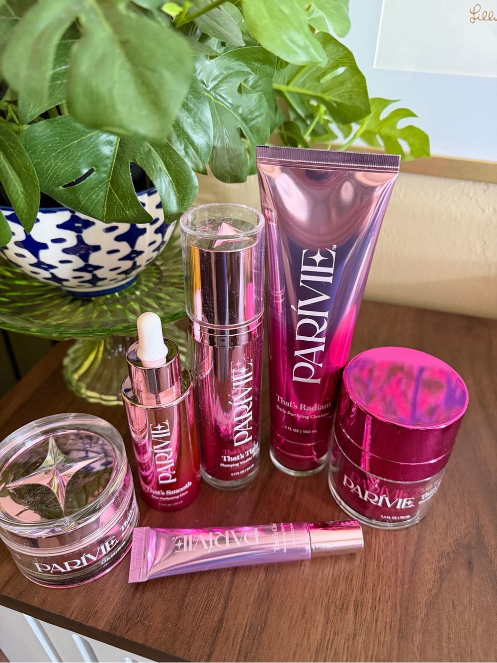 Parívie by Paris Hilton 6-Piece Skincare Set – Full Routine